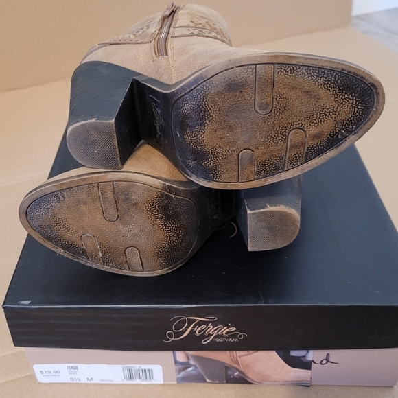 Fergie Weldon Women's Sand Booties Size 5.5 - Picture 5 of 8